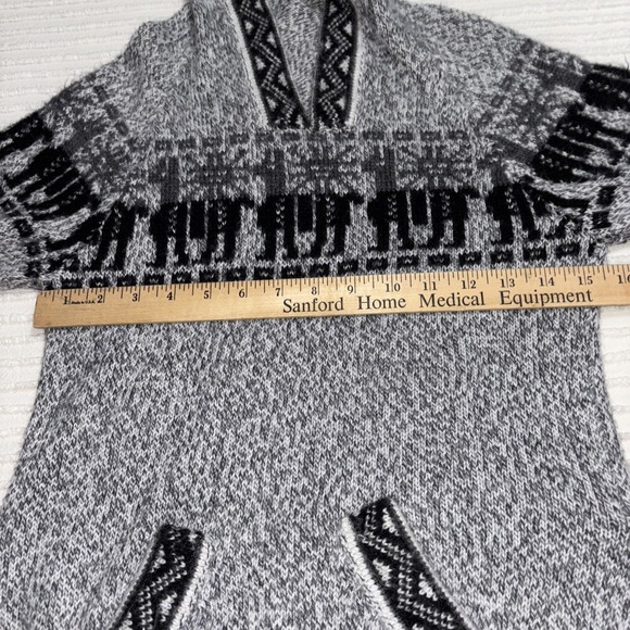 Alpaca‎ Fringe Gray Sweater Hoodie Black Llama Print Peru Soft Cute SzXS/S - Picture 6 of 8